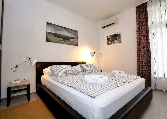 Apartament Vito *